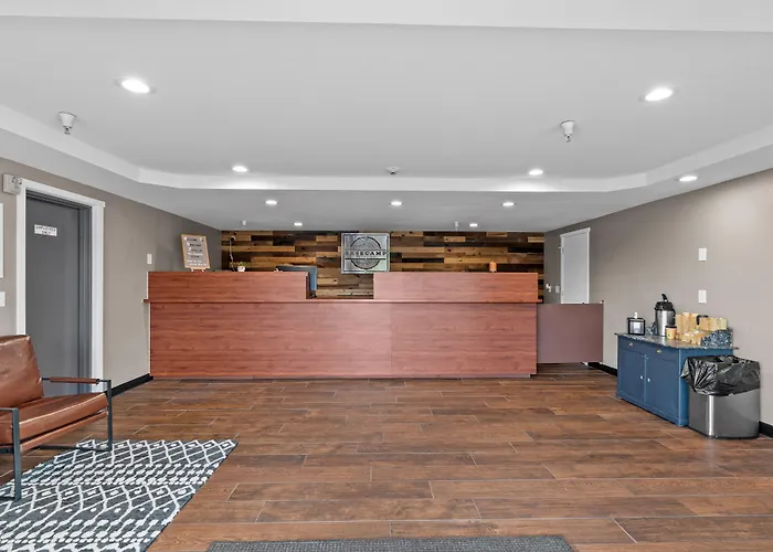 Basecamp Puyallup A Travelodge By Wyndham