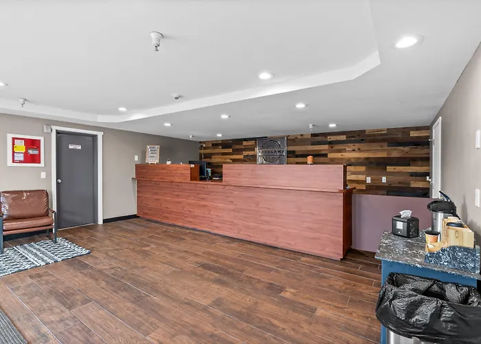 Basecamp Puyallup A Travelodge By Wyndham