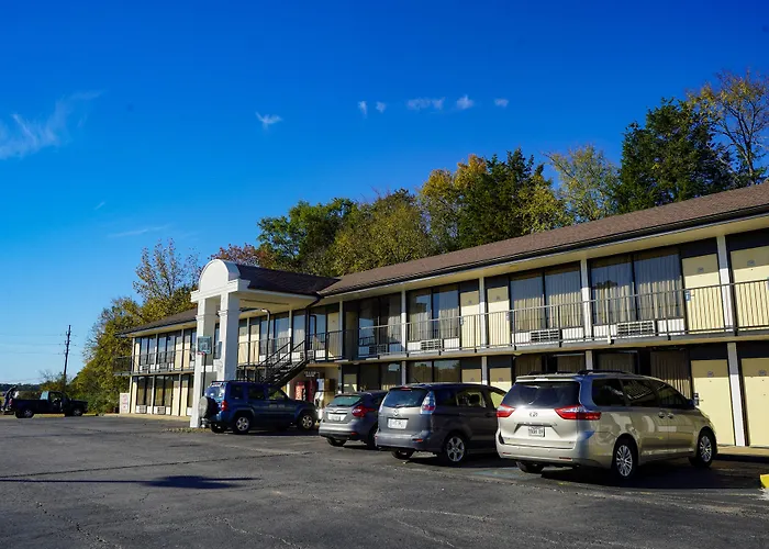 Sunset Inn Clarksville