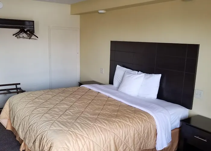 Greenfield Inn