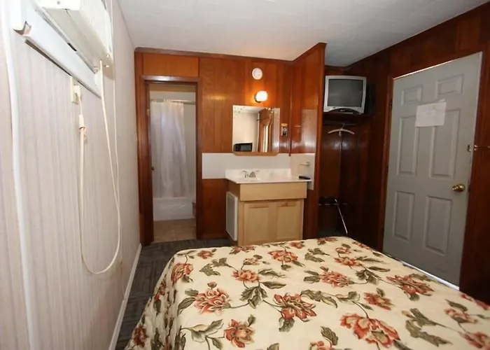 Comfort Green Motel