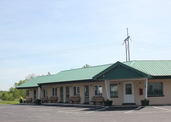 Evergreen Motel