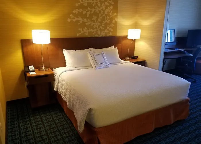 Fairfield Inn & Suites By Marriott Gallup