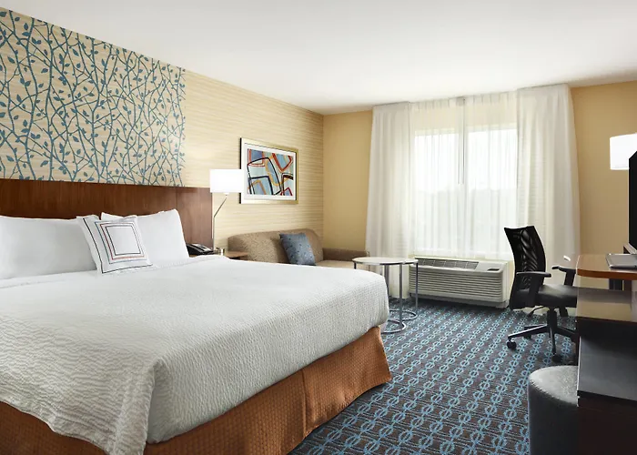 Fairfield Inn & Suites By Marriott Akron Fairlawn