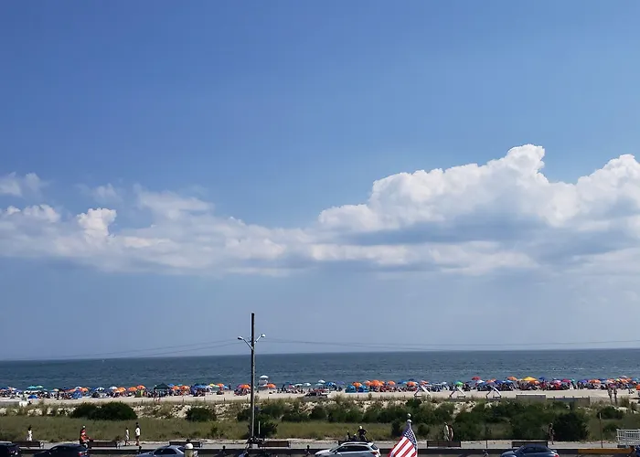 Avondale By The Sea