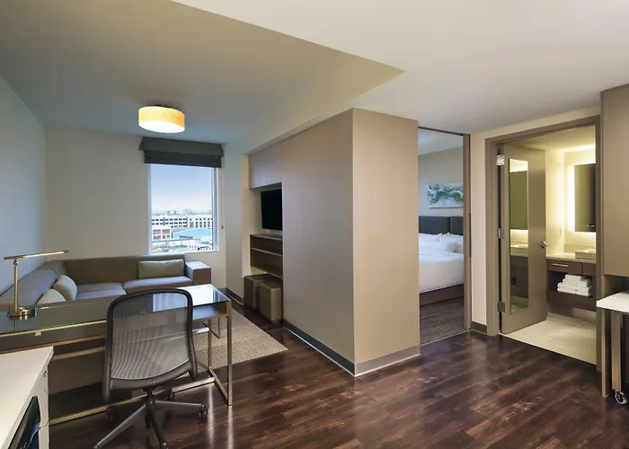 Element By Marriott Boston Seaport District