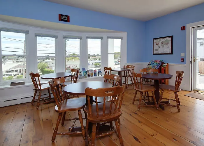 Cape Cod Harbor House Inn