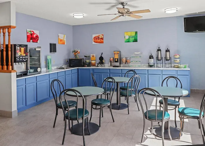 Grandstay Hotel & Suites Minocqua