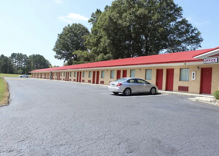 Landsford Inn