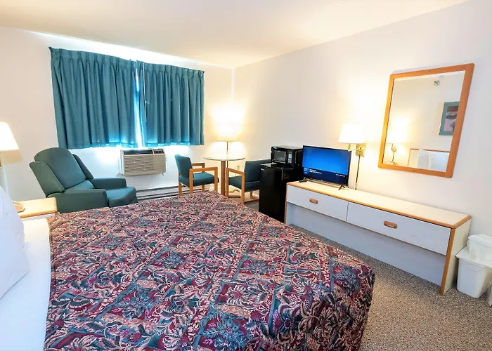 Mountain Host Motor Inn
