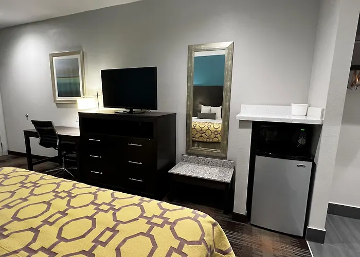 Baymont By Wyndham Bryan College Station