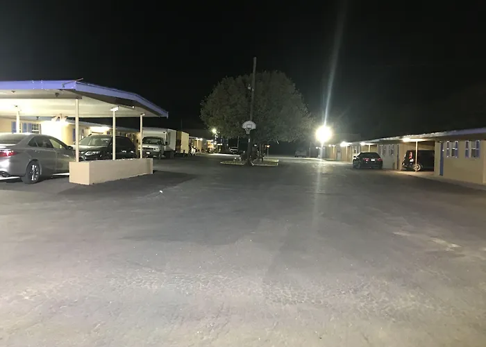 Royal Inn
