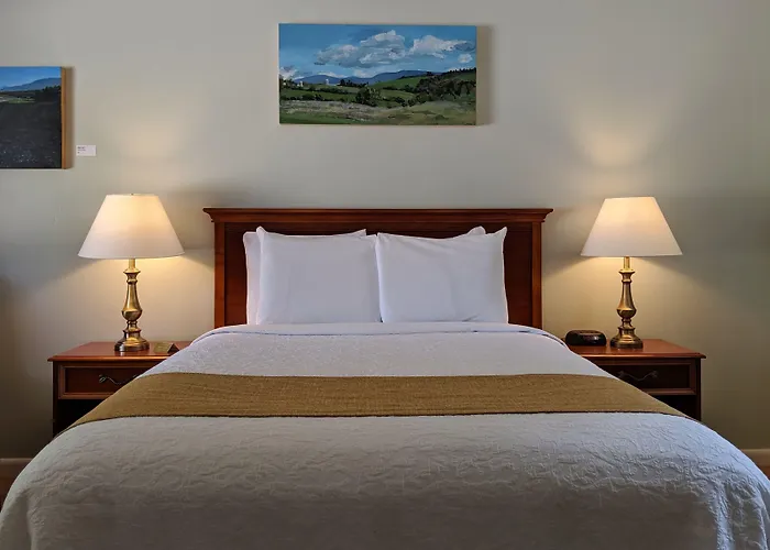 Harwood Hill Motel