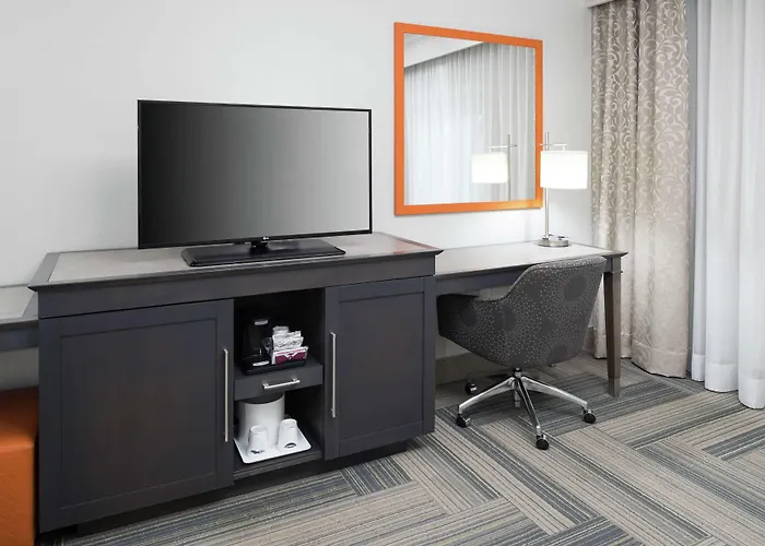 Hampton Inn & Suites By Hilton Atlanta Perimeter Dunwoody