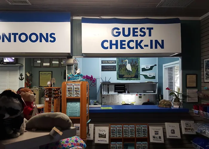 Hontoon Landing Resort & Marina