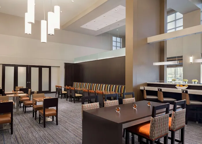 Hampton Inn & Suites Rosemont Chicago O'Hare