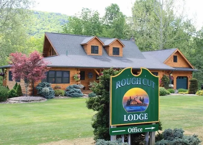 Rough Cut Lodge