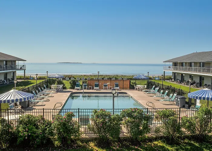 Friendship Oceanfront Suites