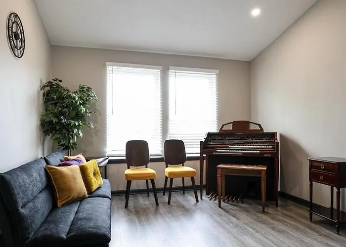 The Coffee House