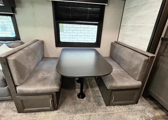 Comfortable 1Br Rv For Mid-To-Long Term Stays