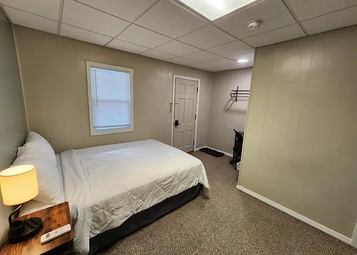 Dunnstown Lodge