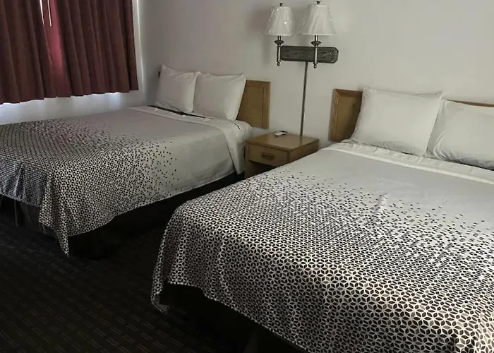 Holiday Motel