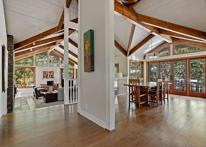 10 Acre Estate With Views Teahouse And Pickleball Court