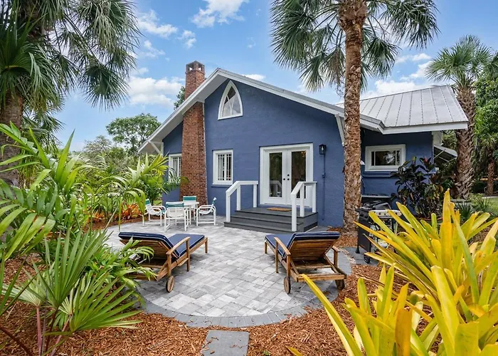 Lotus Eclectic Charm Near Downtown And River