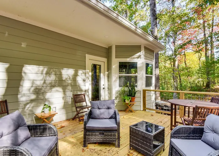 Hike, Golf & Swim: Blue Ridge Cabin Escape