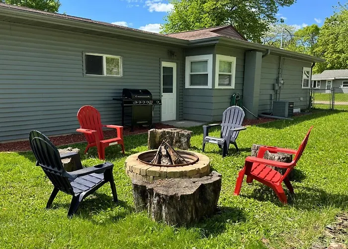 The Dells Den
