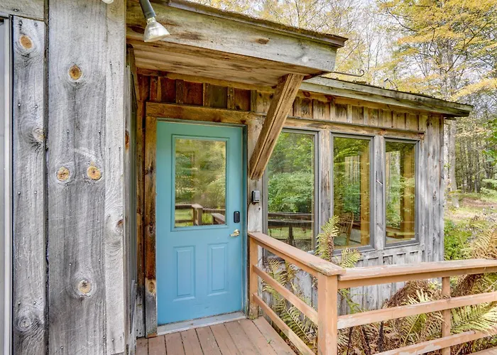 Secluded Family Getaway W/ On-Site Creek In Hawley