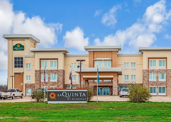 La Quinta By Wyndham Luling