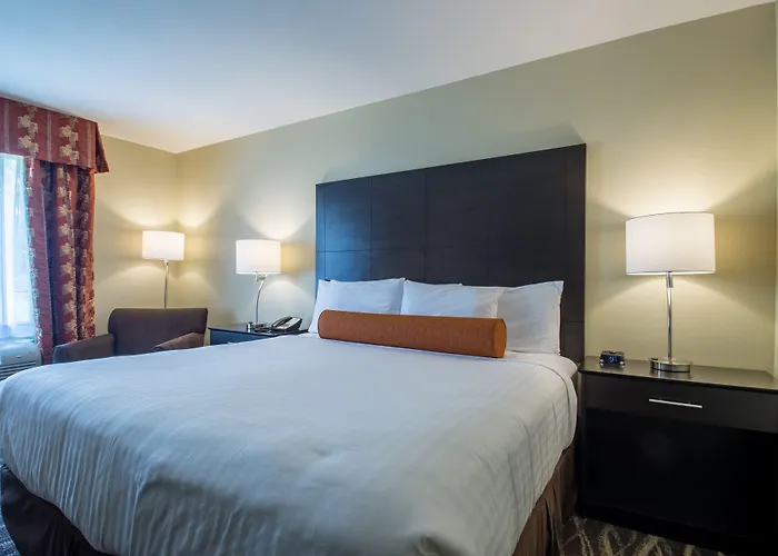 Creekstone Inn & Suites - St Marys