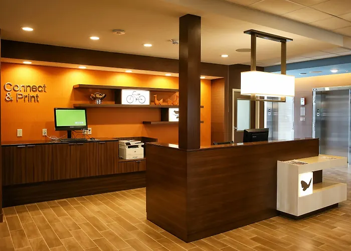 Fairfield Inn & Suites By Marriott Madison Verona
