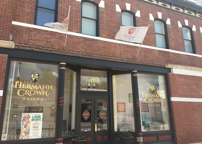 Hermann Crown Suites