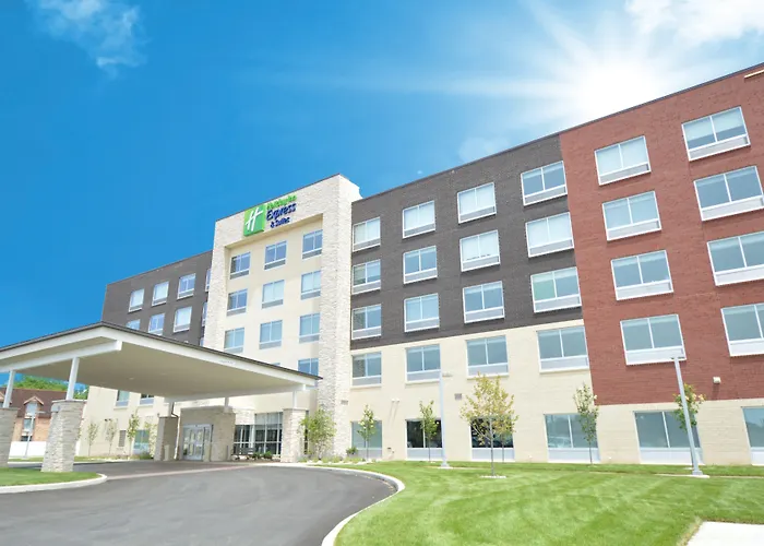 Holiday Inn Express & Suites Toledo West By Ihg