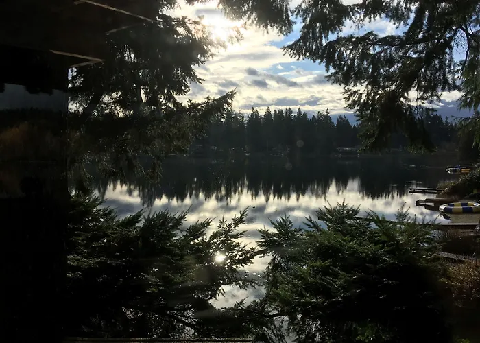 Cottage Lake Bed And Breakfast