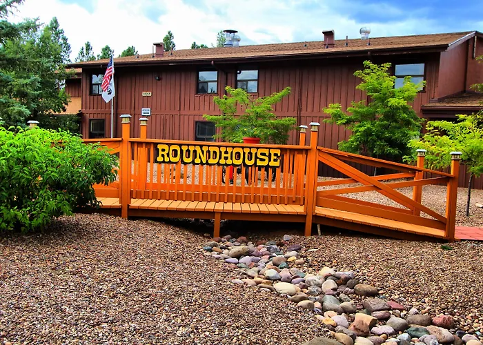 Roundhouse Resort