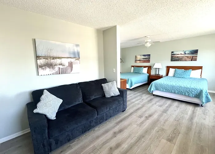 Sand Pebble Motor Lodge