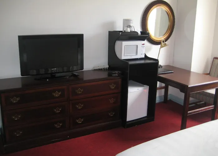 Nash Hotel