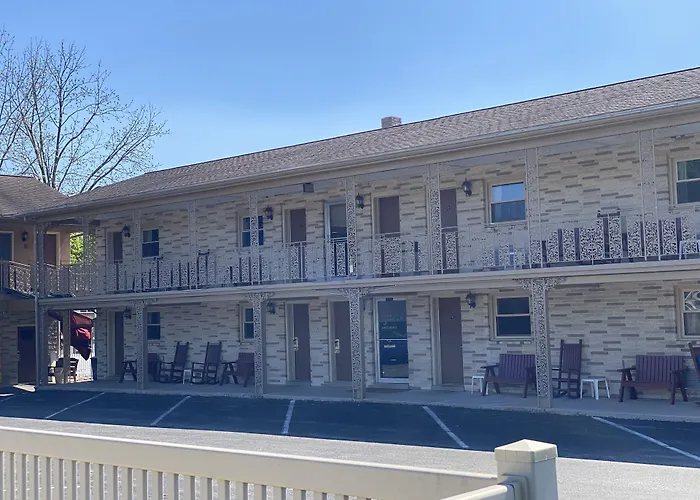 White Rose Motel - Hershey