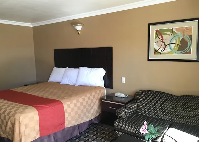 Hacienda Inn