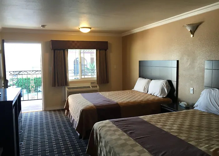 Hacienda Inn