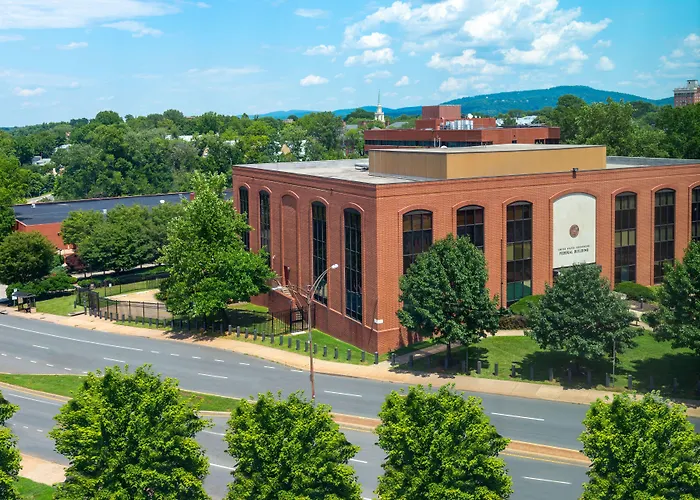 Residence Inn By Marriott Charlottesville Downtown