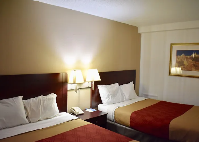 Rodeway Inn Terre Haute Near University