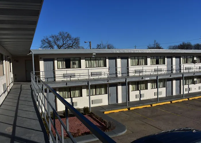 Rodeway Inn Terre Haute Near University