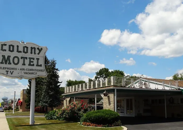 Colony Motel