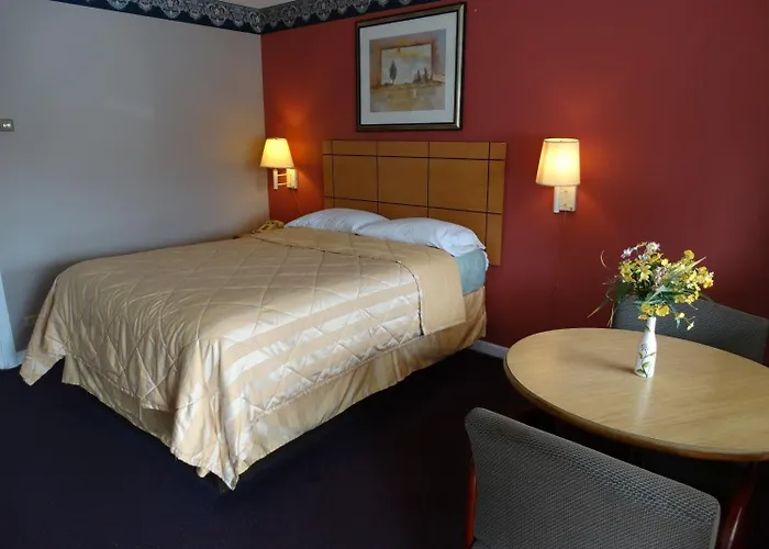 Colony Motel