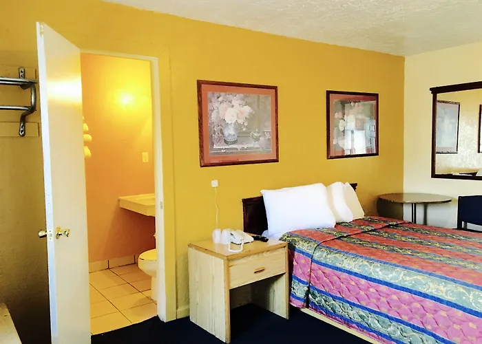 Relax Inn Lawton