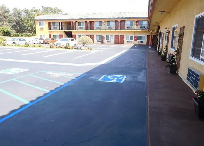 Diamond Inn